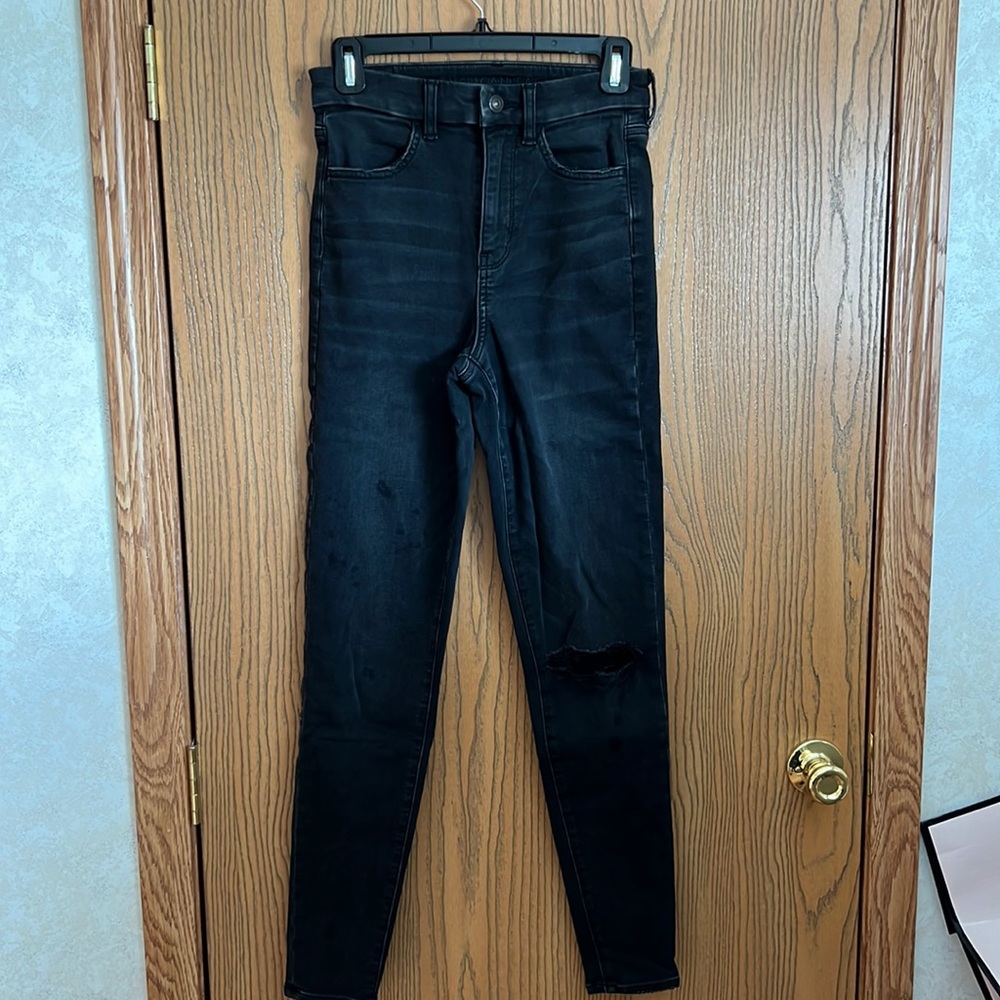 American Eagle Long 4 Black Stretch Skinny jeans - small grease? Stains